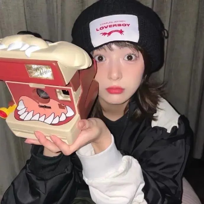 黑色警戒线